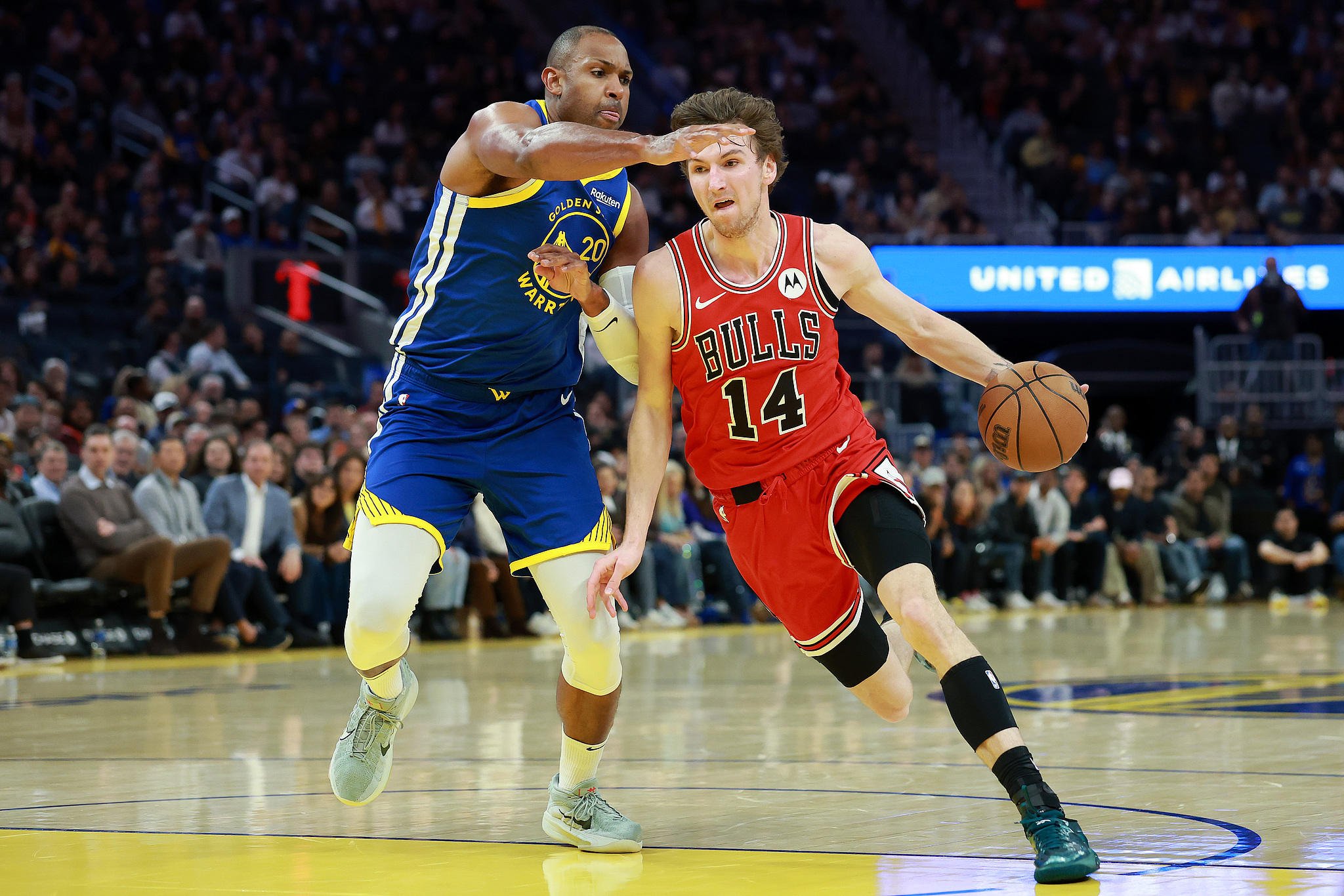 世界杯注册流程-布泽利斯41分创生涯新高 公牛客场加时力克勇士